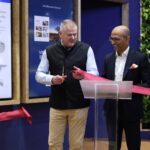 Sustainable De Beers booth at IIJS 2024