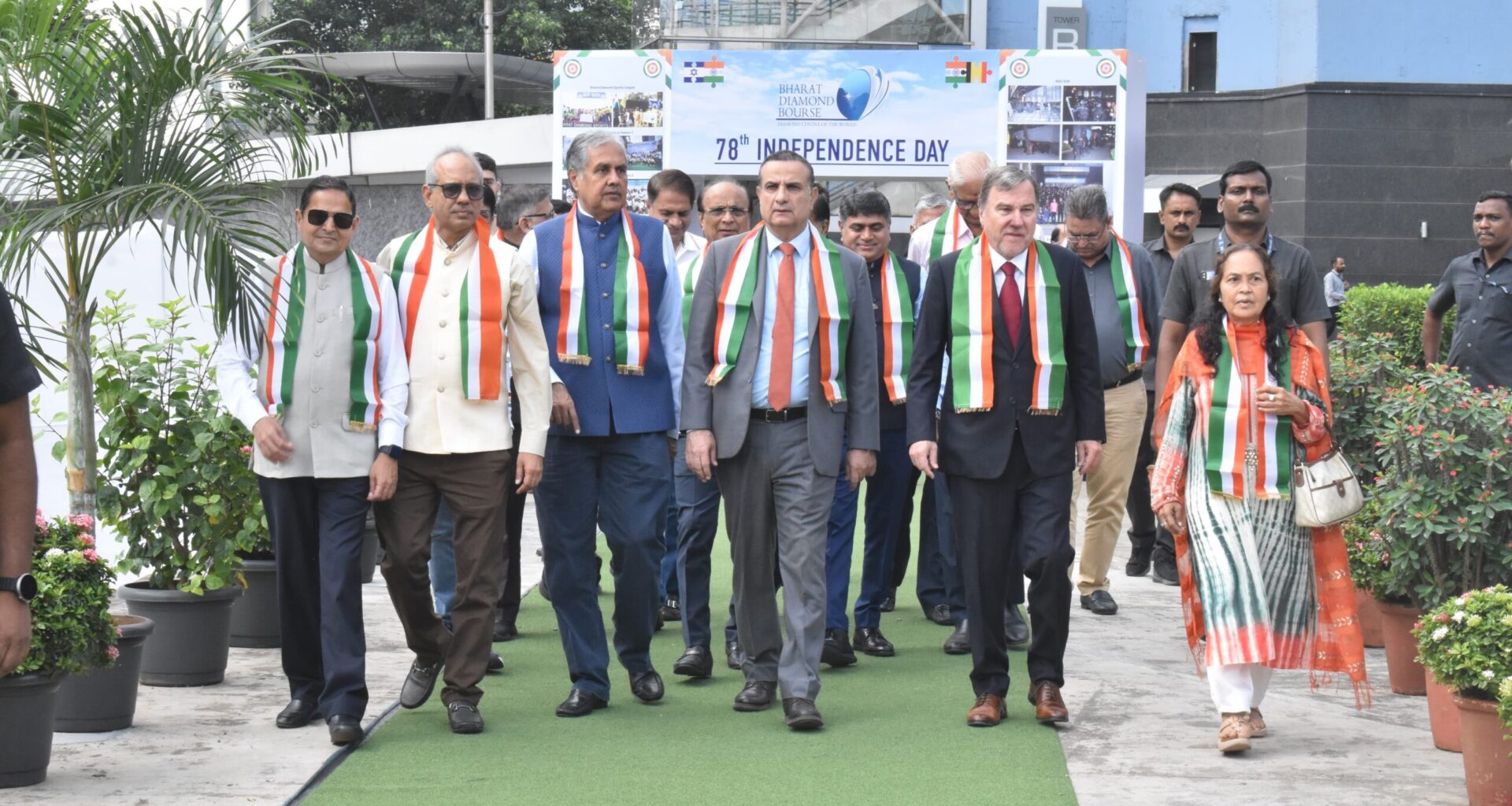 Bharat Diamond Bourse Marks Independence Day with Distinguished International Guests