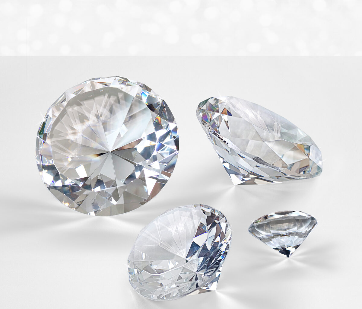 GJEPC urges India to implement clear guidelines for disclosing natural and lab-grown diamonds.