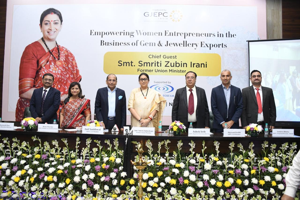 Smt Smriti Zubin Irani discusses women entrepreneurs in the gem and jewelry sector.