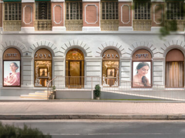 Zoya opens its flagship store in Kolkata, blending culture, tradition, and luxury in a heritage bungalow.